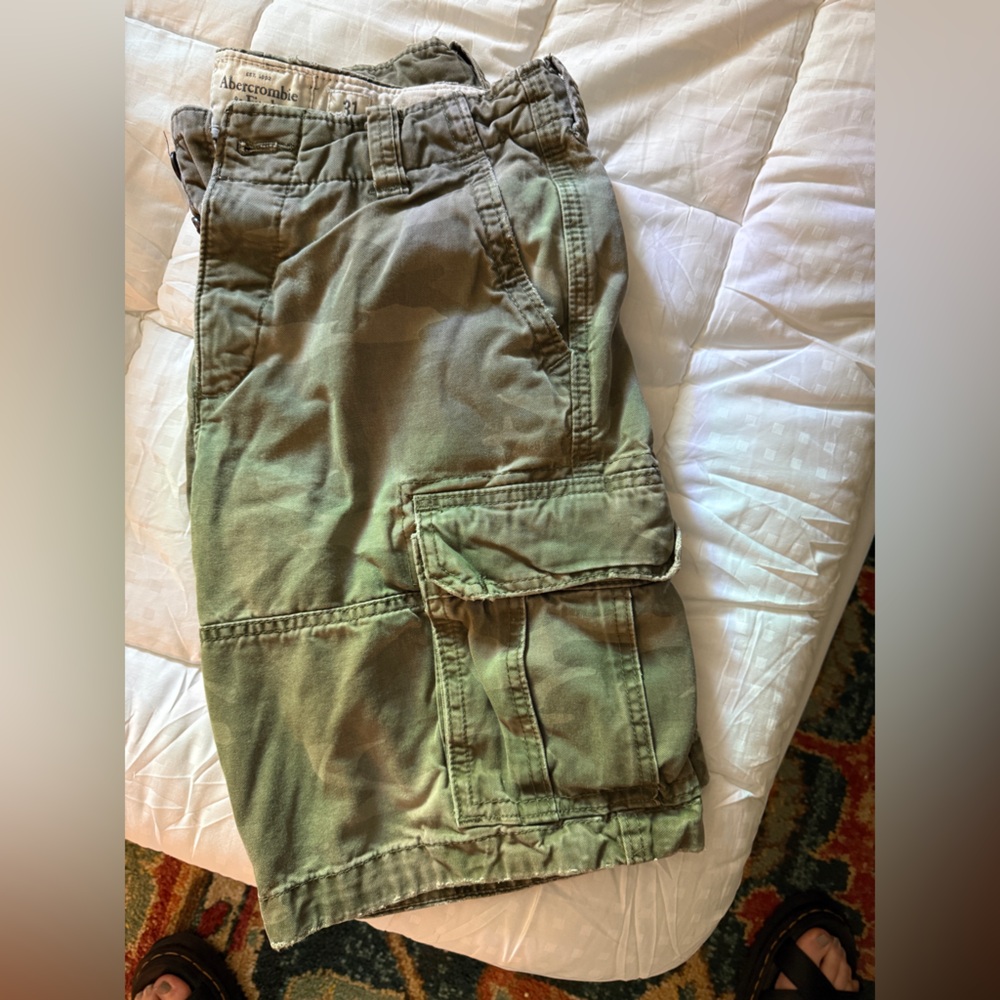 ‼️SALE ‼️Abercrombie & Fitch Green Cargo Shorts Y2K